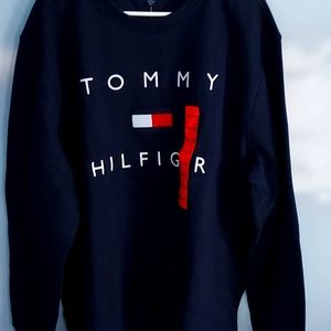 NWT Tommy  Hilfiger  sweatshirt  XXL/TTG
